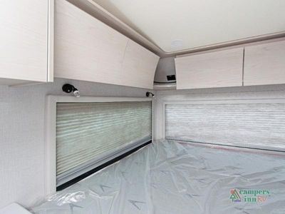 2025 Grand Design Serenova - Photo 24
