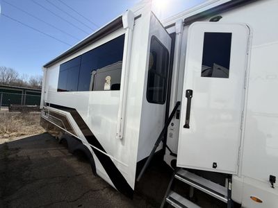 2026 Heartland BIGHORN - Photo 4