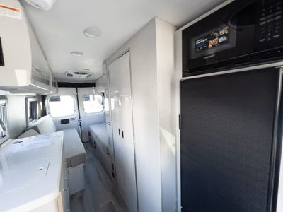 2026 Thor Motor Coach TELLARO - Photo 7