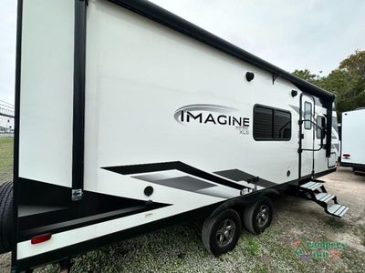 2022 Grand Design Imagine XLS - Photo 11