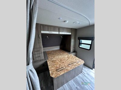 2022 Grand Design Imagine XLS - Photo 12