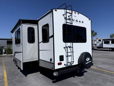 2023 Keystone Cougar - Photo 3