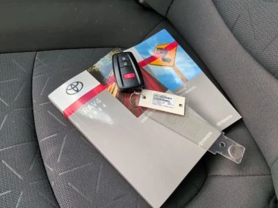 2024 Toyota RAV4 - Photo 24