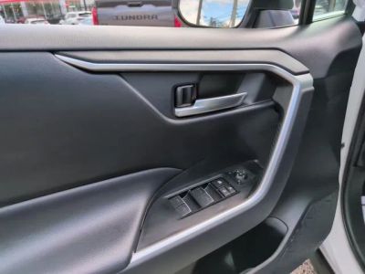 2024 Toyota RAV4 - Photo 15