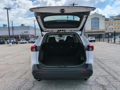 2024 Toyota RAV4 - Photo 12