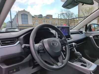 2024 Toyota RAV4 - Photo 27