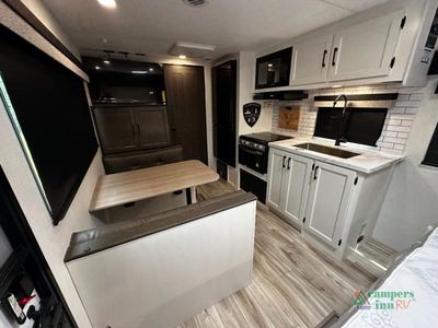 2026 Venture RV Stratus - Photo 17