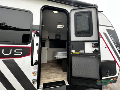 2026 Venture RV Stratus - Photo 14