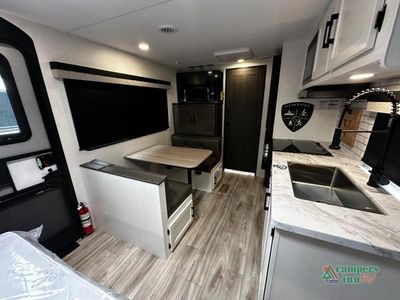 2026 Venture RV Stratus - Photo 18