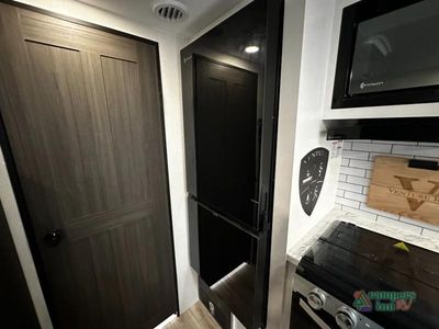 2026 Venture RV Stratus - Photo 31