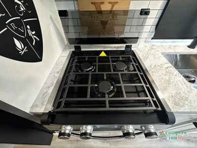 2026 Venture RV Stratus - Photo 26