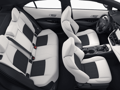 2026 Toyota Corolla Hatchback - Photo 22