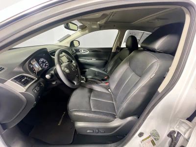 2019 Nissan Sentra — photo 12 view