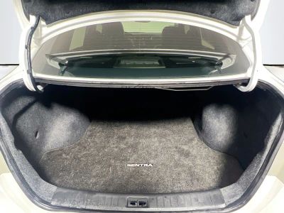2019 Nissan Sentra — photo 30 view