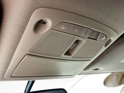 2019 Nissan Sentra — photo 18 view
