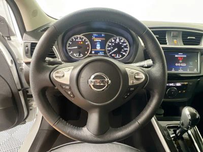 2019 Nissan Sentra — photo 15 view