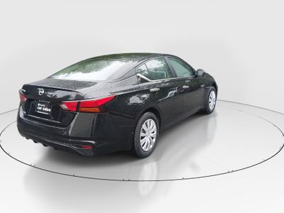 2024 Nissan Altima - Photo 7