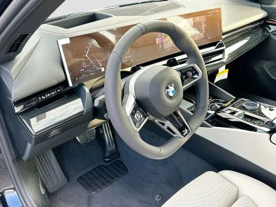 2026 BMW 5 Series — photo 7 view