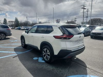 2021 Nissan Rogue SV - Photo 7
