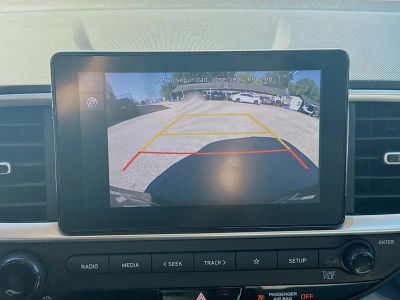 2024 Hyundai Venue — photo 11 view
