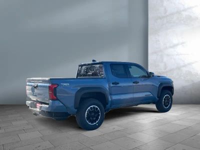 2026 Toyota Tacoma - Photo 6