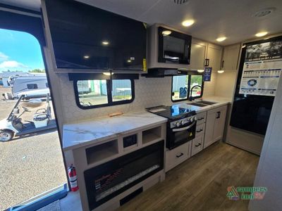 2026 Jayco Jay Feather - Photo 2