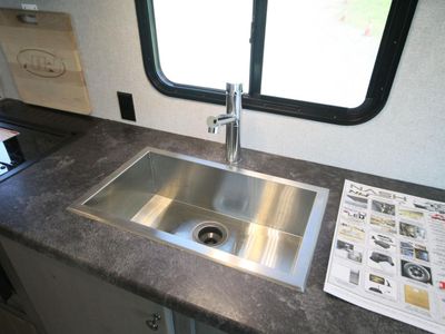 2025 Northwood Nash 17K - Photo 13