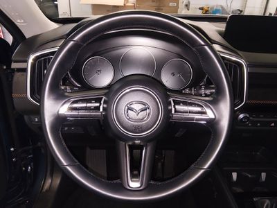 2025 Mazda CX-50 - Photo 12