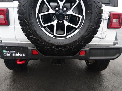 2024 Jeep Wrangler - Photo 16