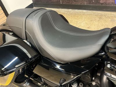 2025 Harley-Davidson FLHX - Street Glide — photo 14 view