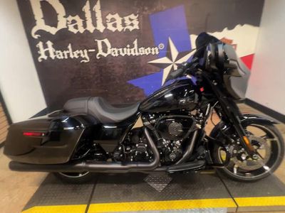 2025 Harley-Davidson FLHX - Street Glide — photo 8 view