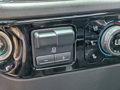 2023 Chevrolet Silverado 1500 — photo 30 view