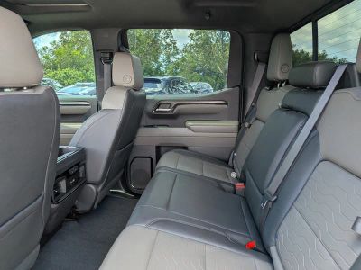 2023 Chevrolet Silverado 1500 — photo 14 view