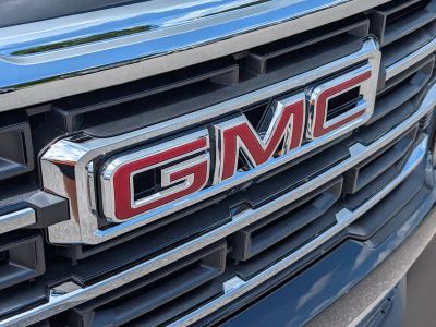 2026 GMC Acadia — detail view