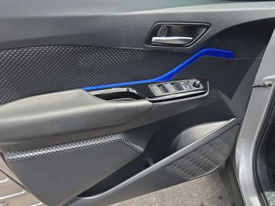 2020 Toyota C-HR — photo 17 view