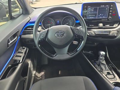 2020 Toyota C-HR — photo 13 view