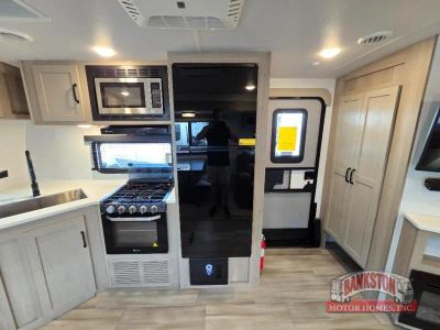 2024 Flagstaff Super Lite 26FKBS — photo 12 view