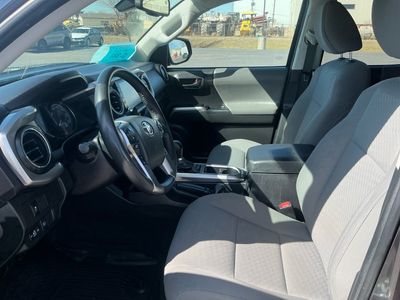 2023 Toyota Tacoma — photo 9 view
