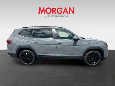 2026 Volkswagen Atlas — photo 8 view