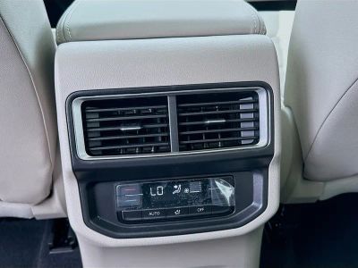 2026 Volkswagen Atlas — photo 19 view