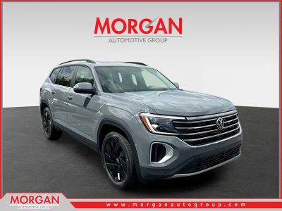 2026 Volkswagen Atlas 2.0T SE w/Technology in Gray — front three-quarter view