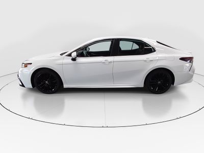 2023 Toyota Camry - Photo 4