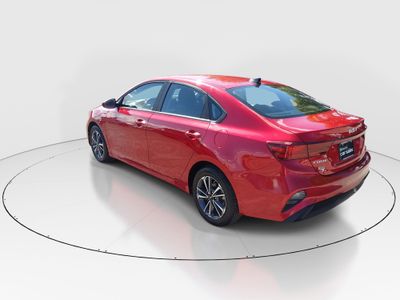 2024 Kia Forte - Photo 5