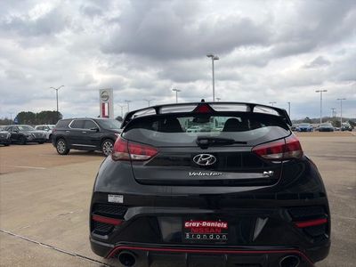 2022 Hyundai Veloster N - Photo 3
