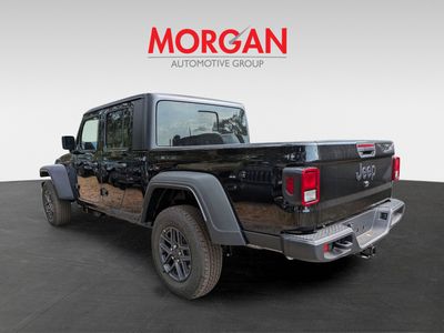 2026 Jeep Gladiator — detail view