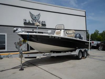 2017 Nauticstar 227 XTS — photo 7 view