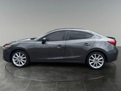 2017 Mazda Mazda3 — interior view