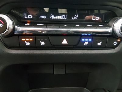 2025 Mazda CX-50 - Photo 17