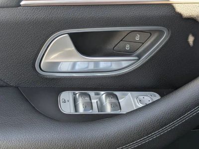 2025 Mercedes-Benz GLS — photo 17 view
