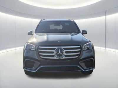 2025 Mercedes-Benz GLS — rear three-quarter view